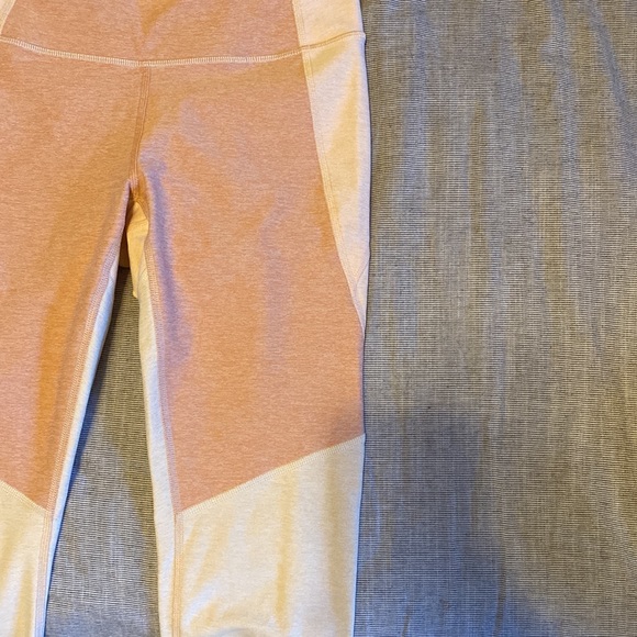 Outdoor Voices Crop top and Legging set - Picture 2 of 4